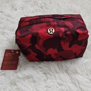 Lululemon Feeling Ready Mini Pouch *New Year